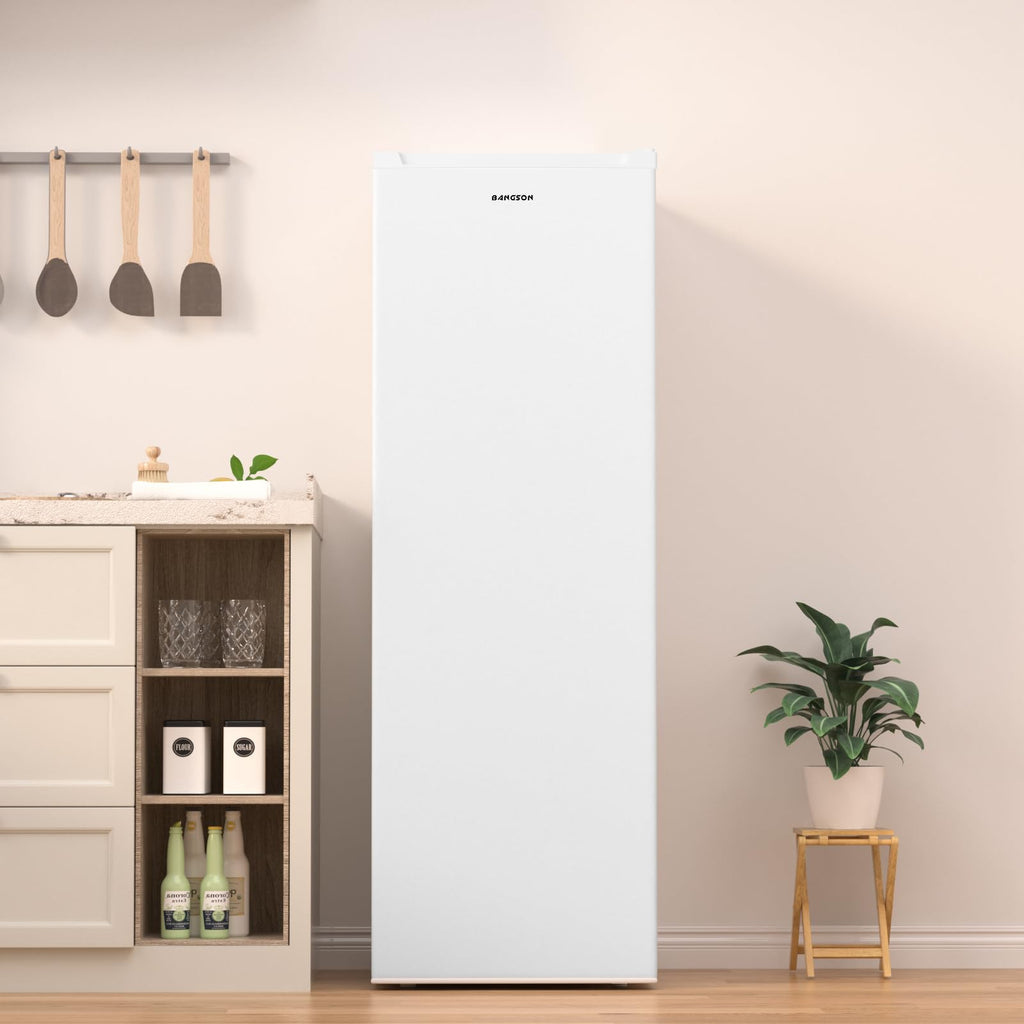 7.0 Cu.ft Convertible Upright Freezer/Refrigerator White D1540
