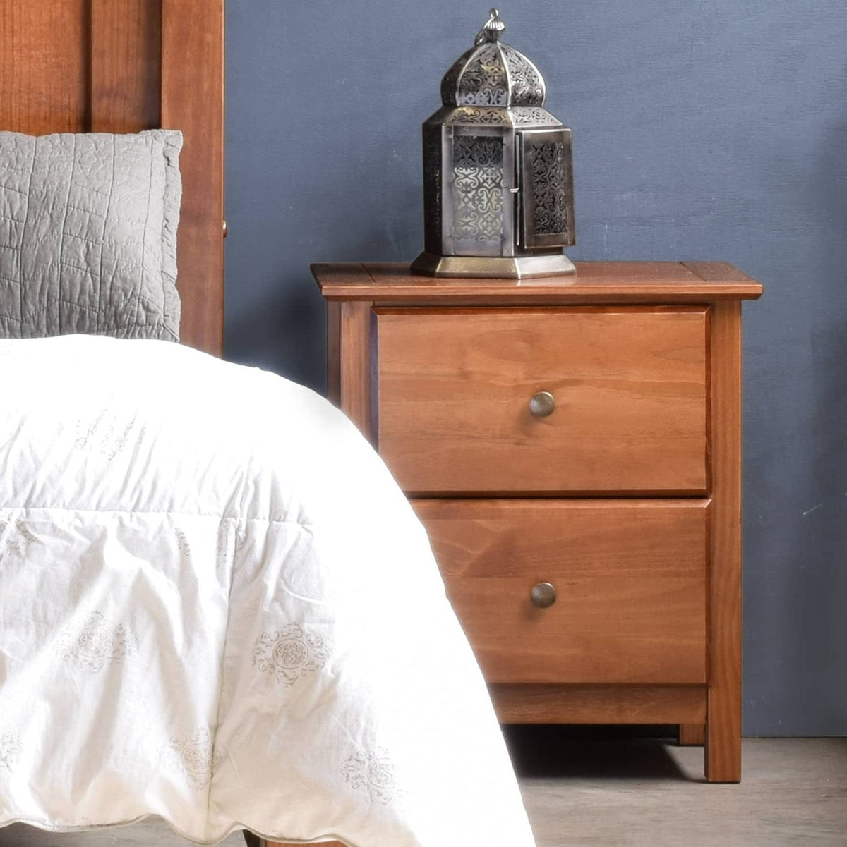 2-Drawer Solid Wood Nightstand B347