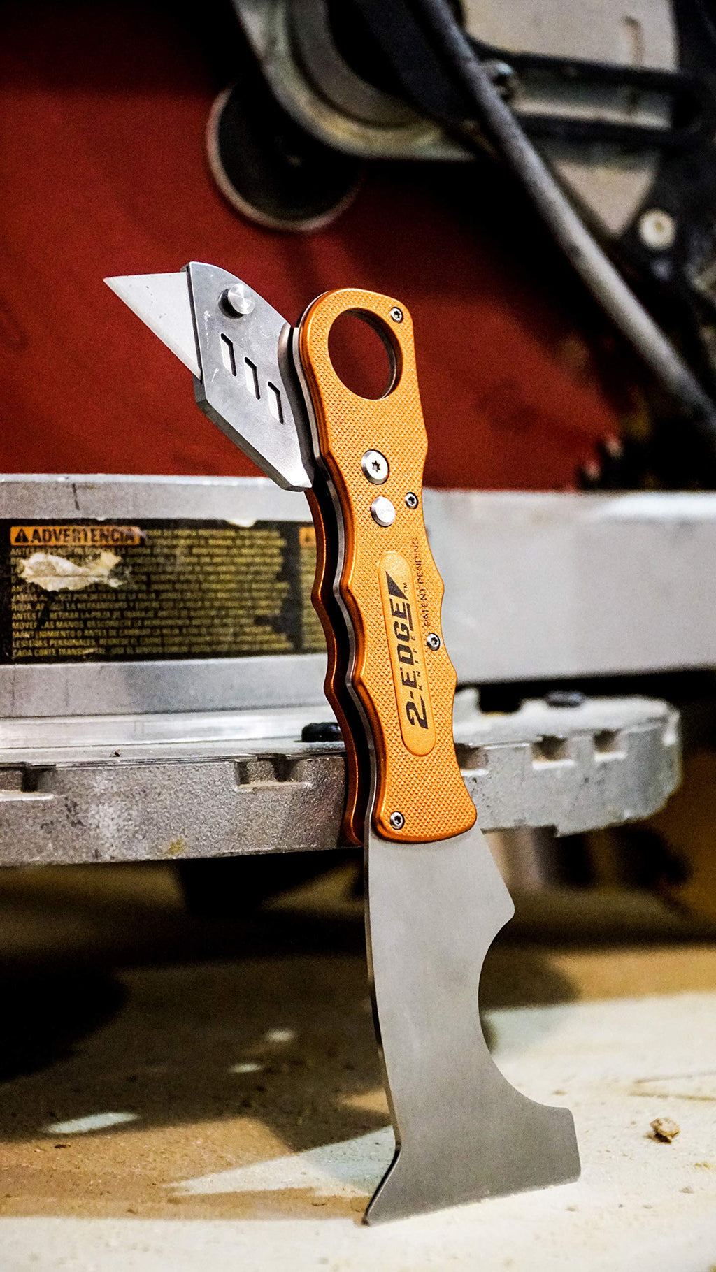 Foldable Utility Putty Knife with Aluminum Handle and Safety Lock W22929
