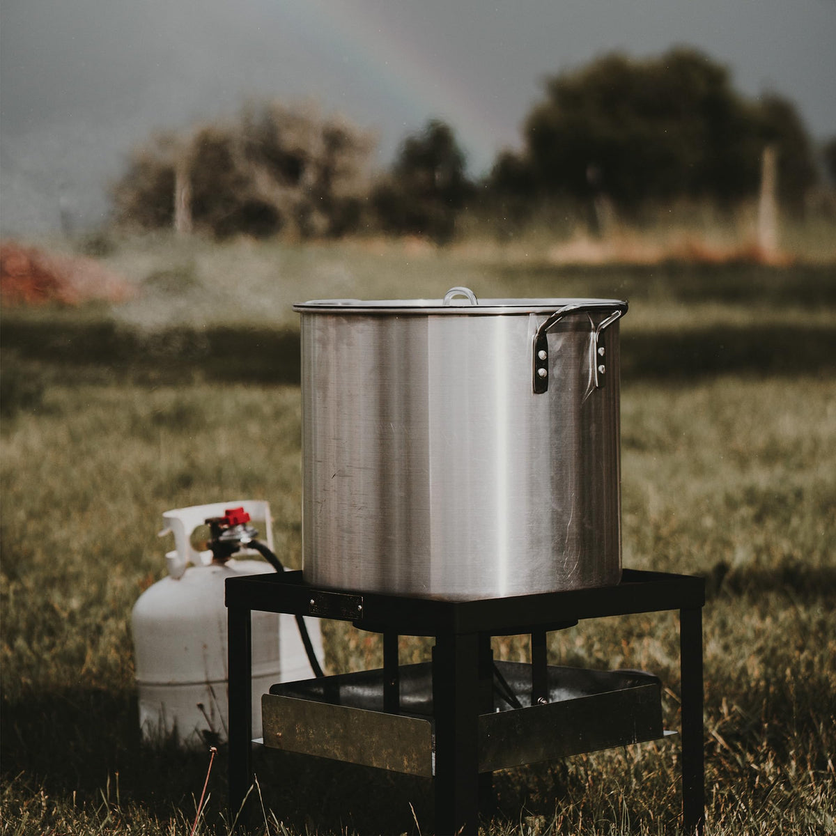 60Qt Aluminum Stock Pot with Strainer and Lid V32746